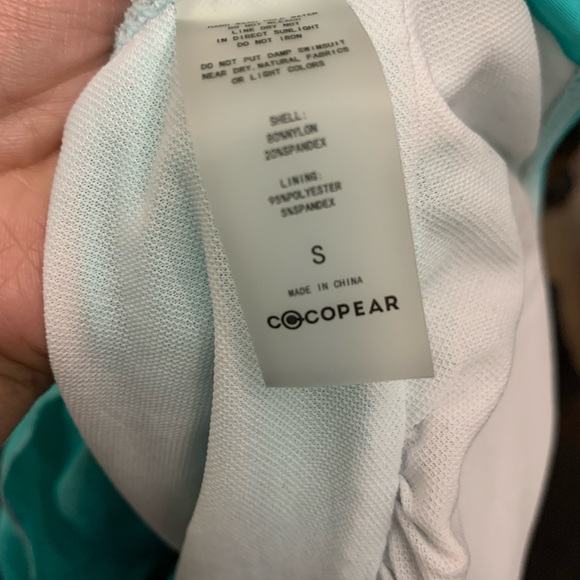 Bathing suit - Picture 3 of 3